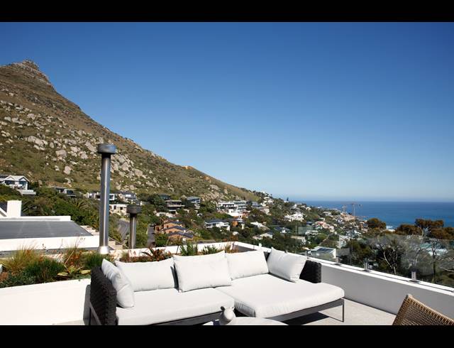 4 BEDROOM HOUSE TO LET IN LLANDUDNO